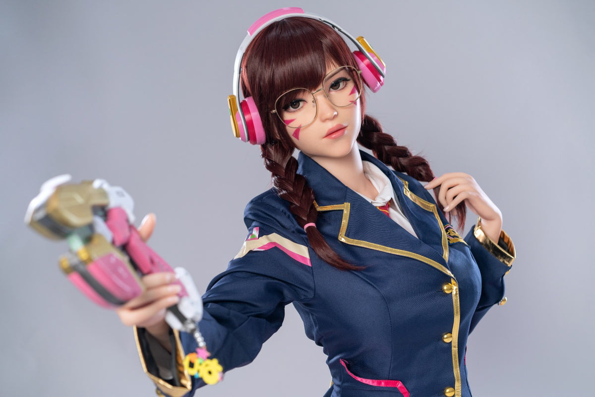 D.Va Hana Song seksinukke (Game Lady 166cm E-cup Nro 23 silikoni)