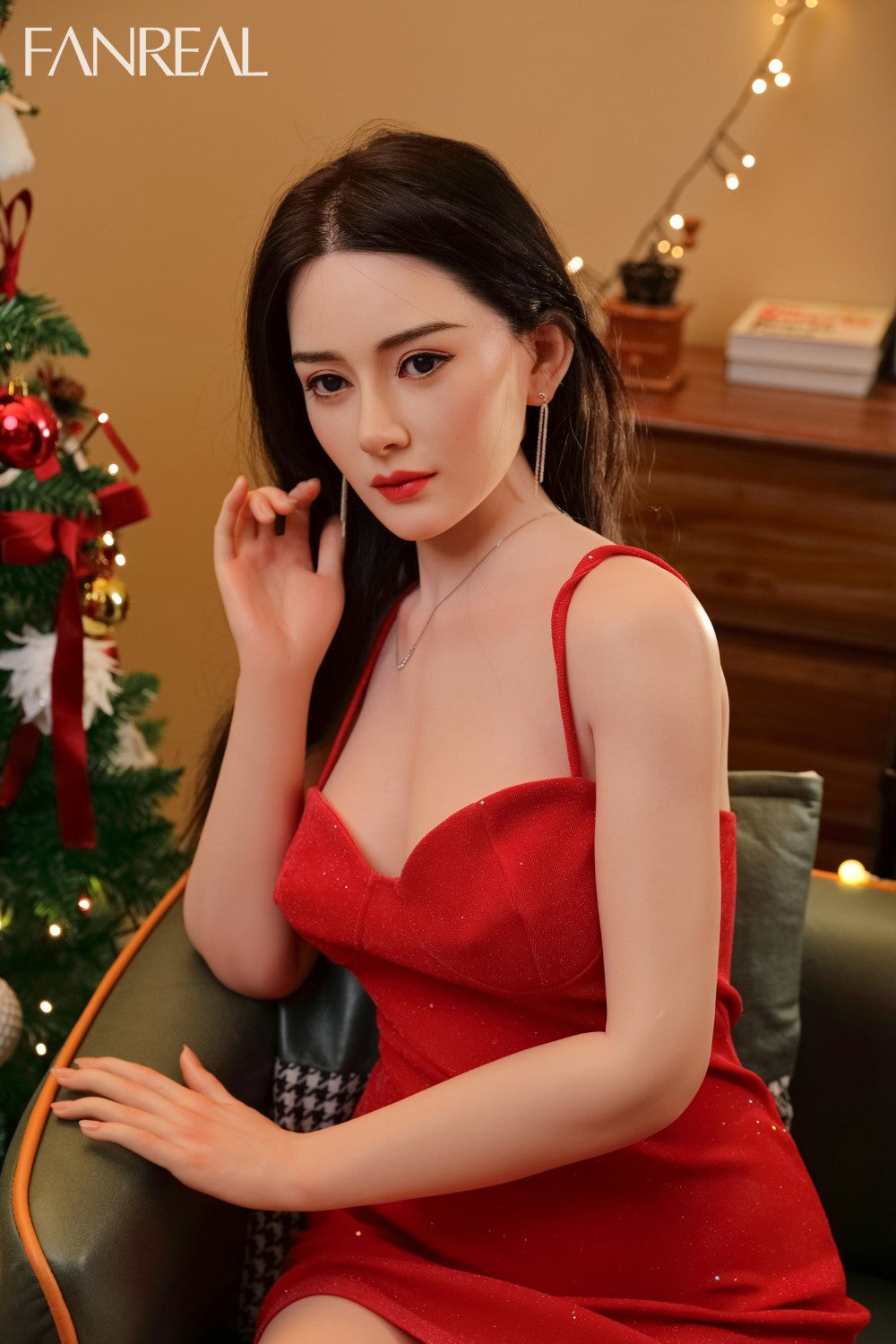 Ling seksinukke (FanReal Doll 170 cm D-cup silikoni)