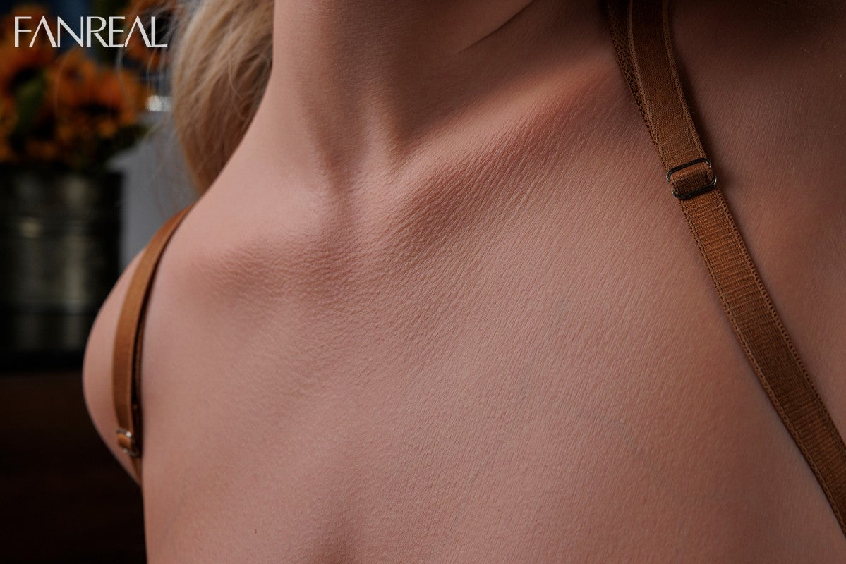 Lila Vartalo seksinukke (FanReal Doll 111cm F-cup RST silikoni)