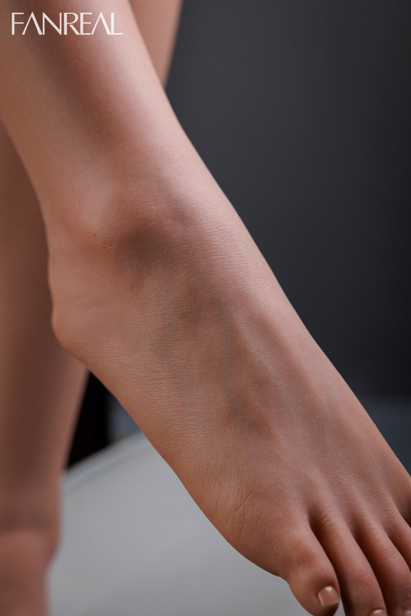 Lila Sex doll (FanReal Doll 155cm F-cup RST silicone)