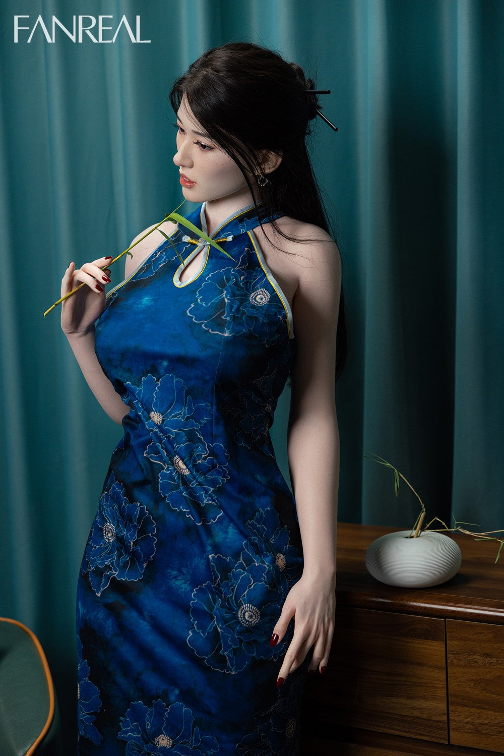 Fay seksinukke (FanReal Doll 170 cm G-cup silikoni)