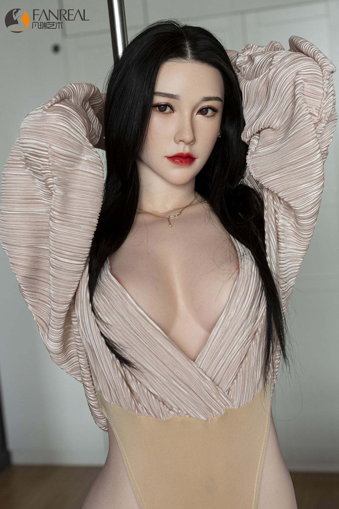 Vivi Sexdocka (FanReal Doll 173cm D-kupa Silikon)