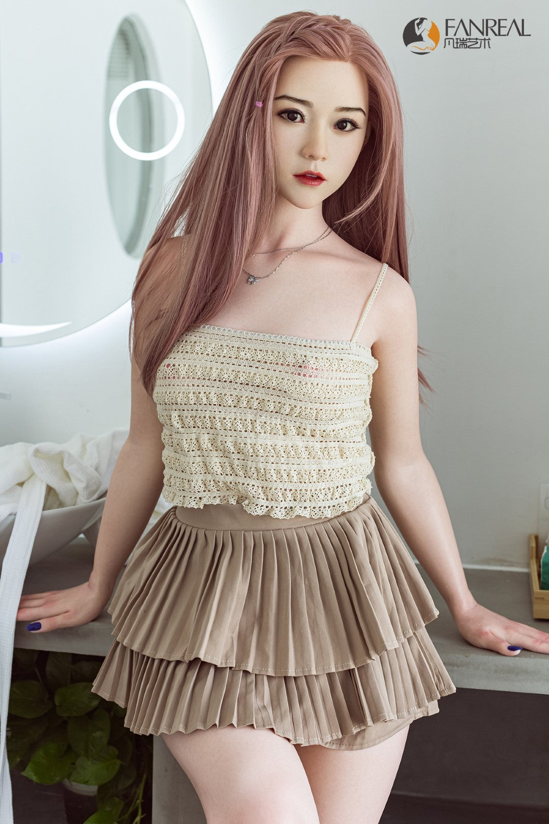 Qian seksinukke (FanReal Doll 158 cm B-cup silikoni)