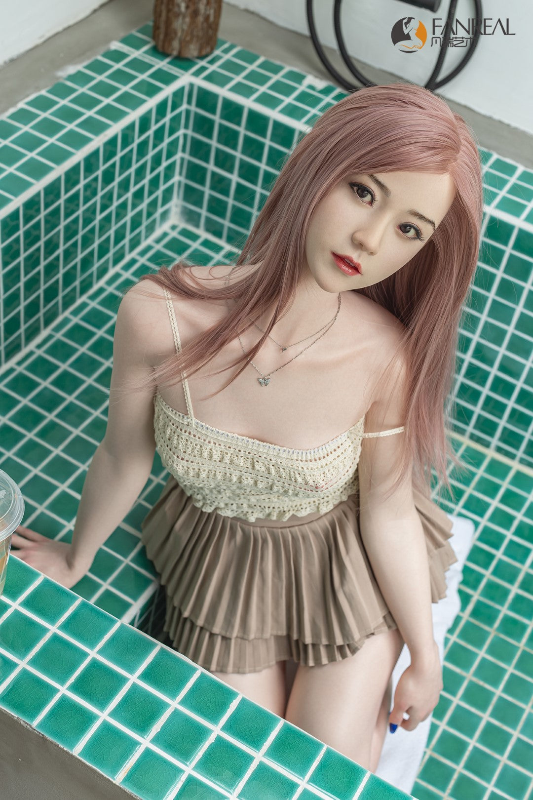 Qian seksinukke (FanReal Doll 158 cm B-cup silikoni)