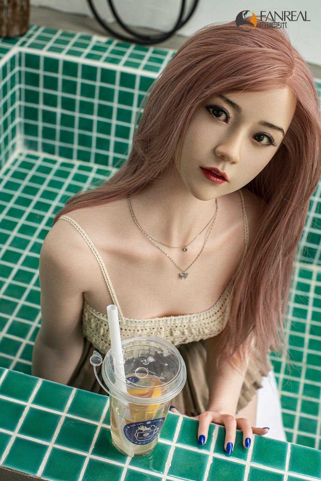 Qian seksinukke (FanReal Doll 158 cm B-cup silikoni)