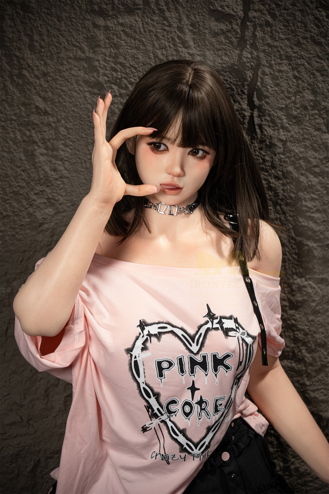 Yhdeksän seksinukke (Irontech Doll 158cm E-cup T3-1 silikoni)