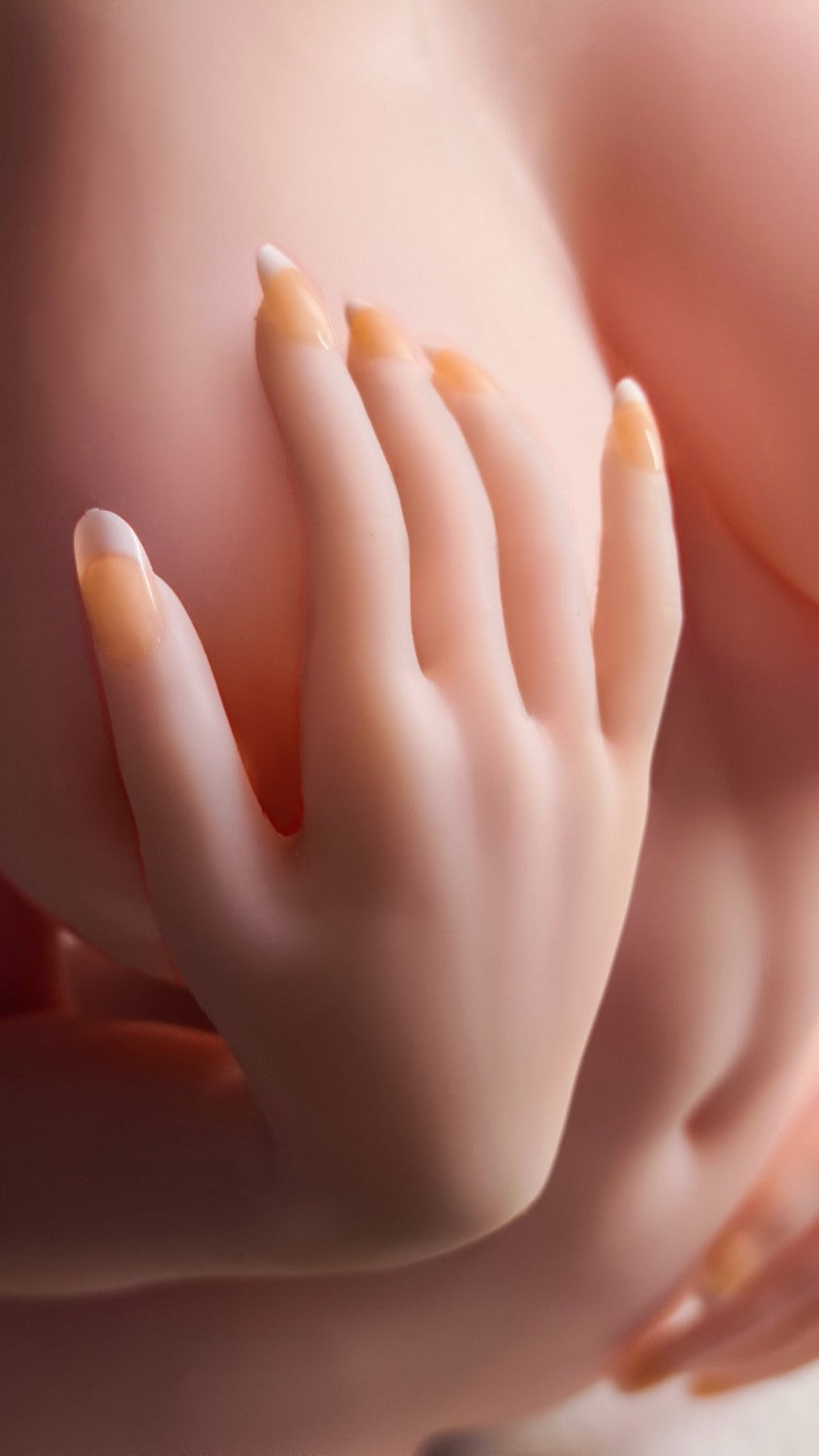 Watanabe Yuno Torso Sex doll (Elsa Babe 83cm RAD024 silicone)