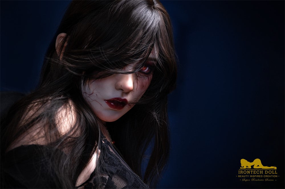 Shelly Sexdocka (Irontech Doll 167cm E-kupa S40 Silikon)