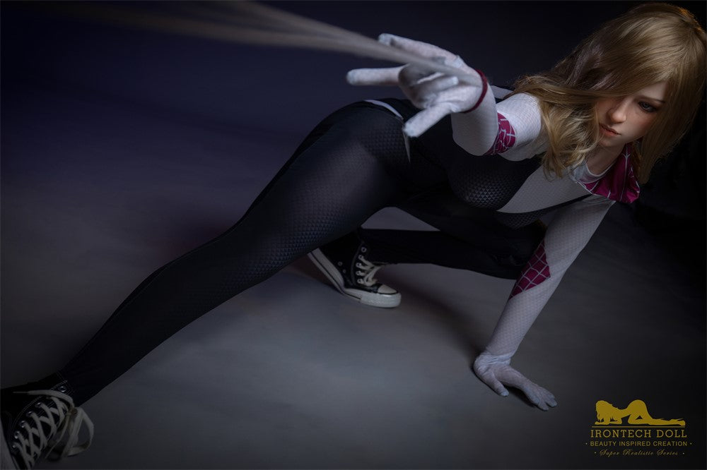 Gwen seksinukke (Irontech Doll 167 cm E-cup S38 silikoni)