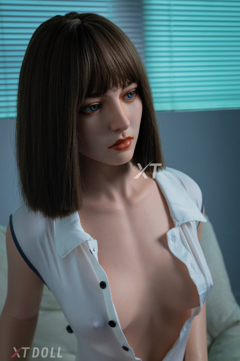 Irina Sexdocka (XT Doll 161cm B-Kupa #XT-18 Silikon)
