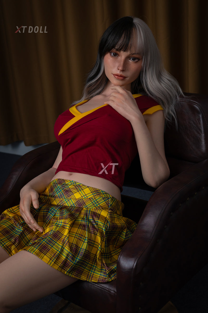 Julie seksinukke (XT Doll 165cm E-cup #XT-6 silikoni)