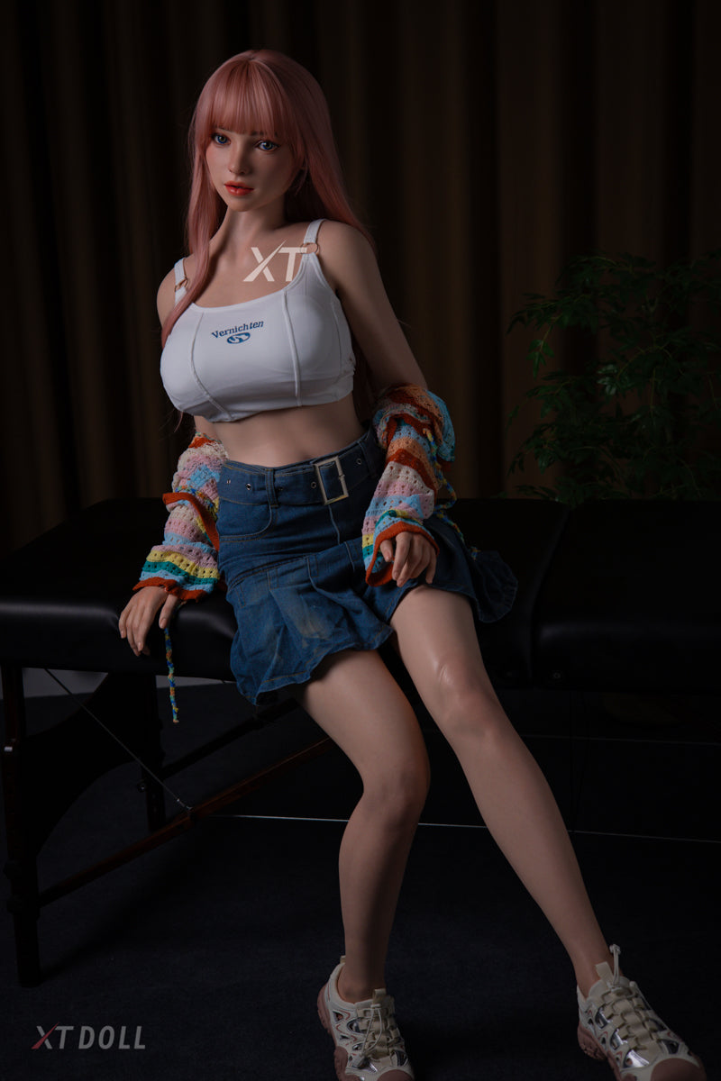Sophia seksinukke (XT Doll 165 cm E-cup #XT-5 silikoni)