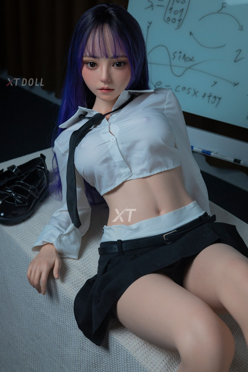 Akira seksinukke (XT Doll 157cm D-cup #XT-housut2-B silikoni)