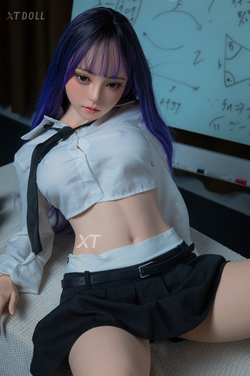 Akira seksinukke (XT Doll 157cm D-cup #XT-housut2-B silikoni)