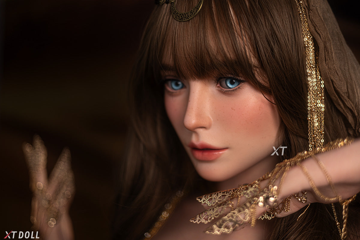 Olivia seksinukke (XT Doll 165 cm E-cup #XT-2-D silikoni)