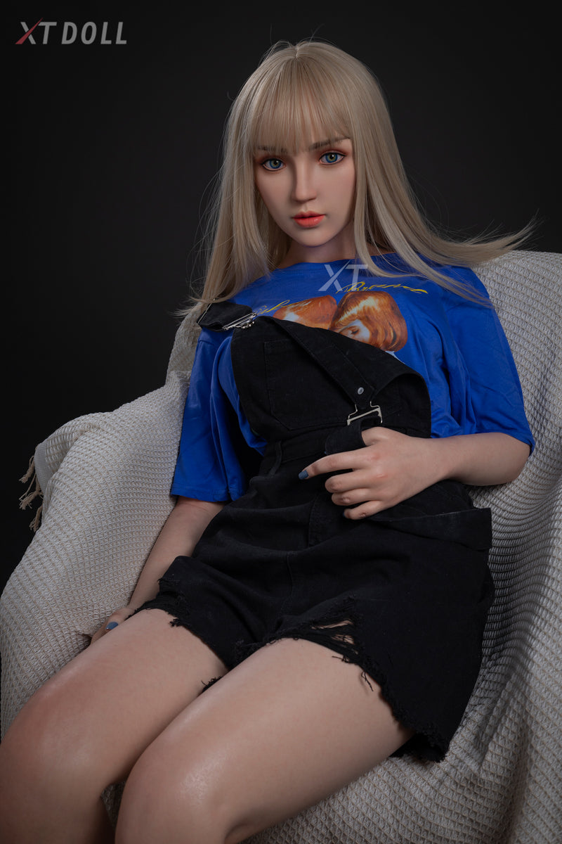Lisa Sexdocka (XT Doll 164cm C-Kupa #XT-23 Silikon)