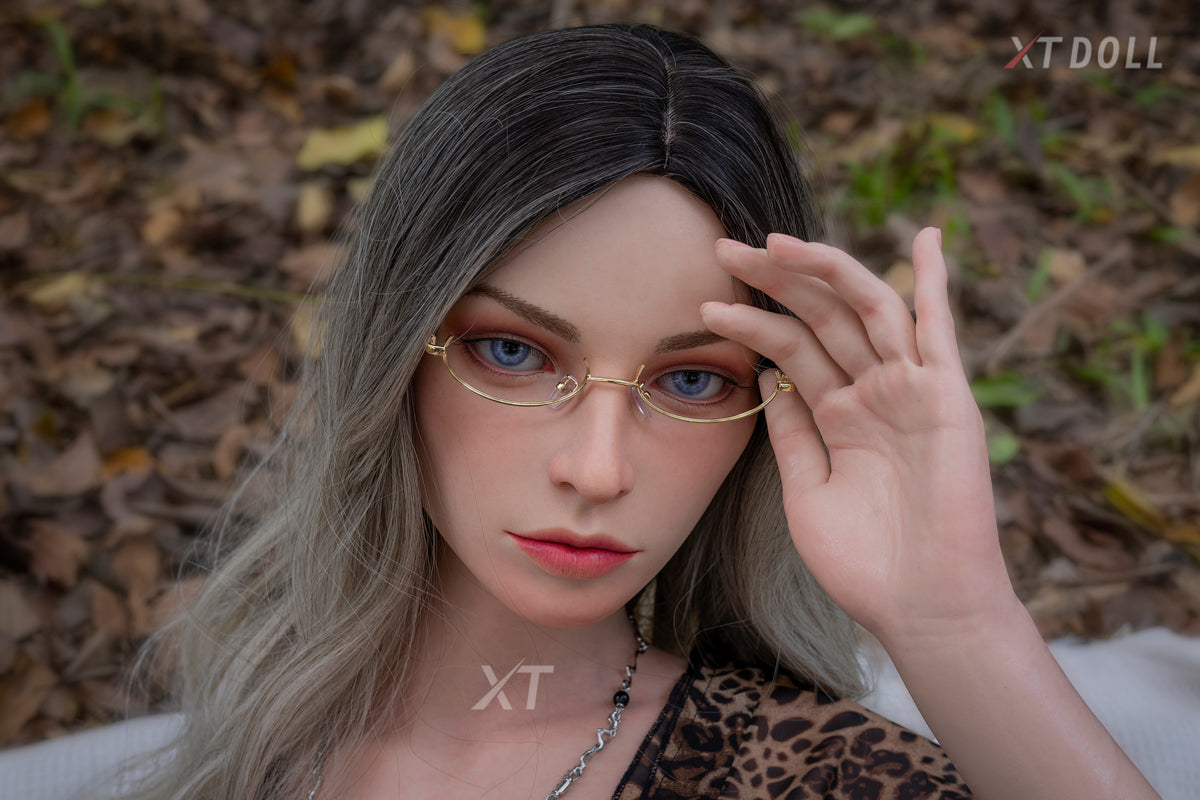Melanie Sexdocka (XT Doll 165cm E-Kupa #XT-15-B Silikon)
