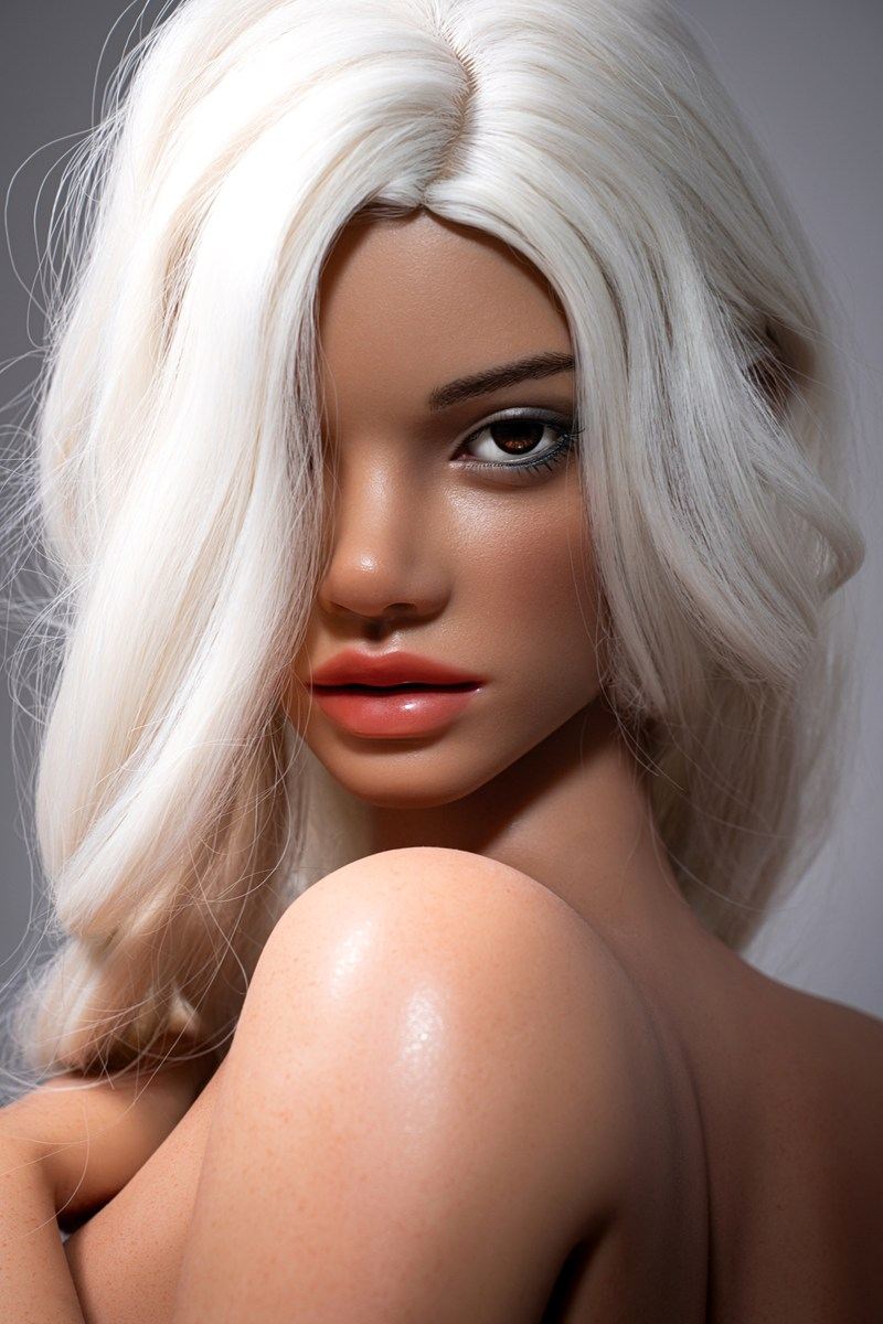 Rihanna Sexdocka (FUDoll 162cm F-Kupa Silikon)