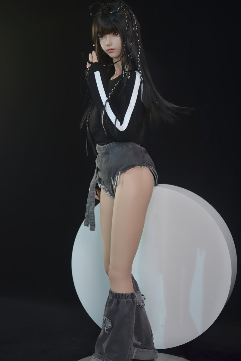 Xiaolu seksinukke (FUDukke 150cm B-cup silikoni)