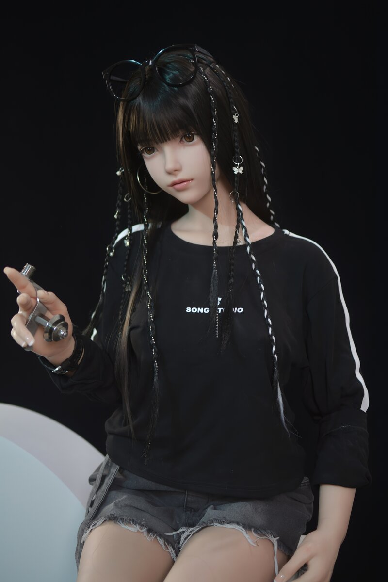 Xiaolu seksinukke (FUDukke 150cm B-cup silikoni)