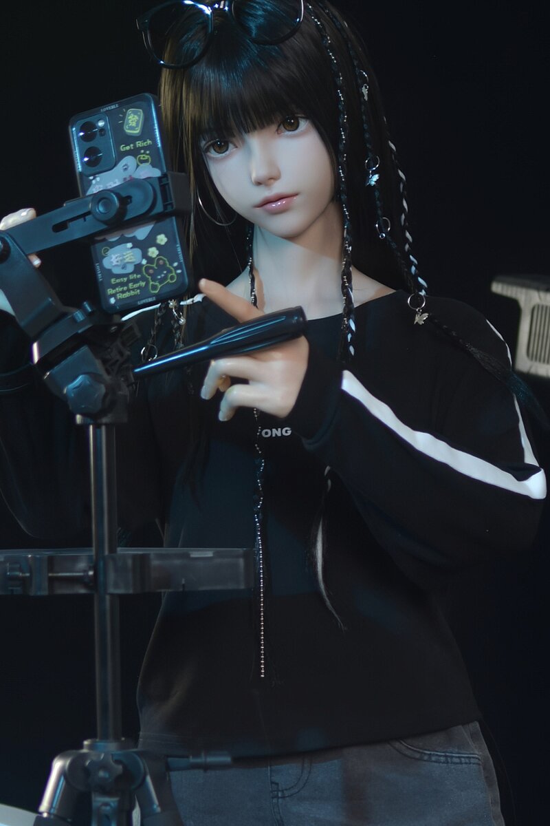 Xiaolu seksinukke (FUDukke 150cm B-cup silikoni)