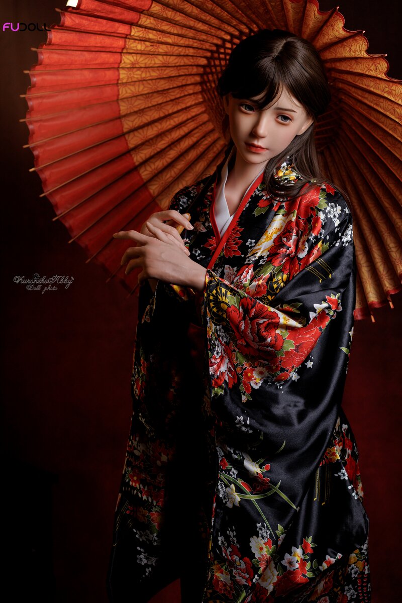 Guxiaoyu Sexdocka (FUDoll 161cm D-Kupa Silikon)