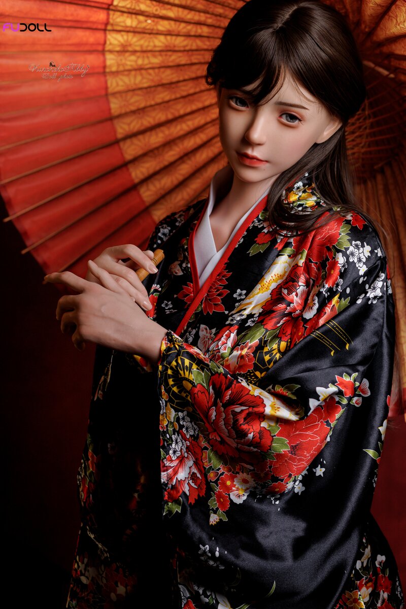 Guxiaoyu Sexdocka (FUDoll 161cm D-Kupa Silikon)