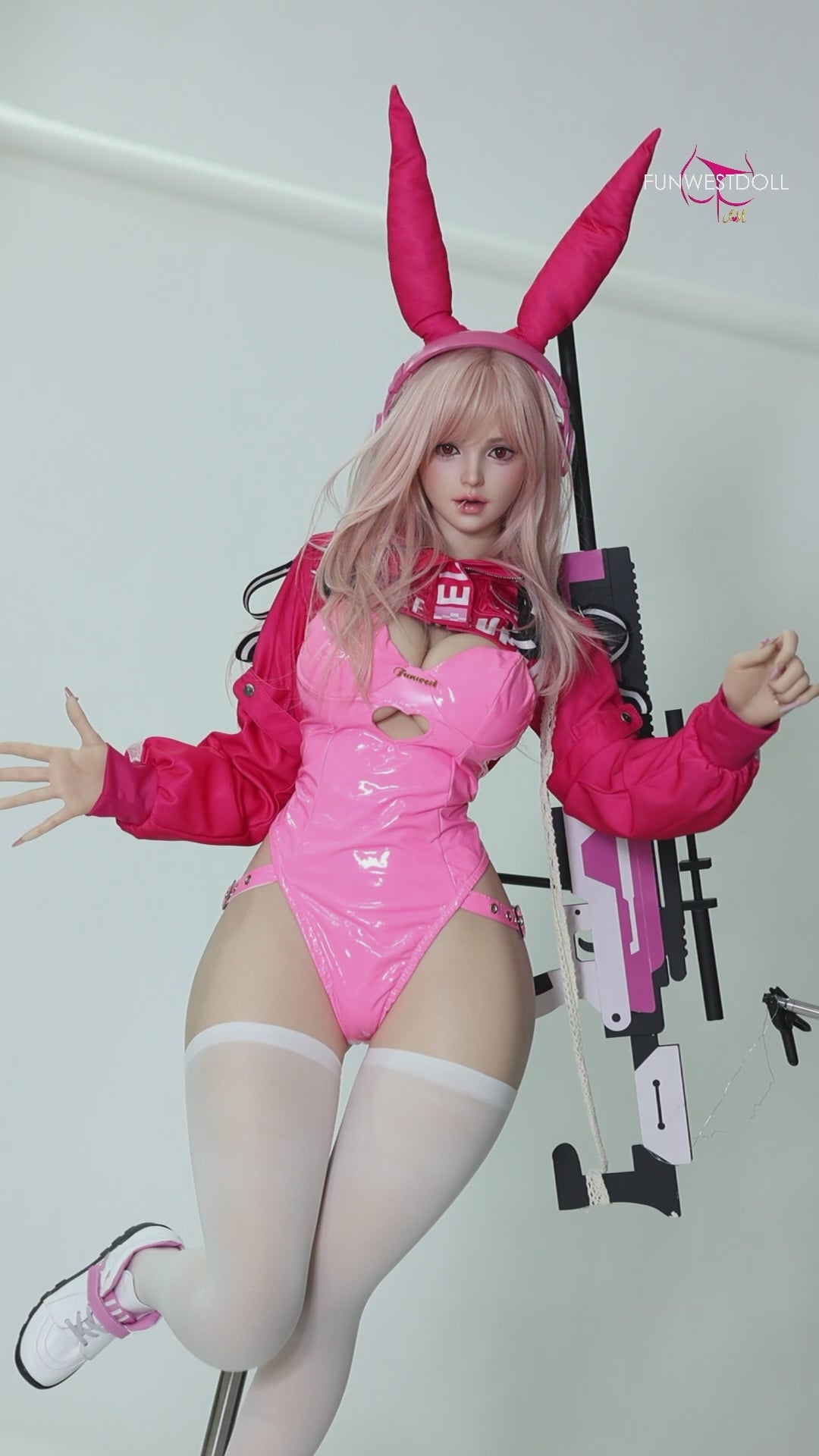 Lily seksinukke (FunWest Doll 157 cm G-cup #036SJ RST silikoni)