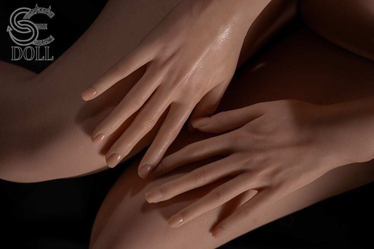 Maggie D seksinukke (SEDoll K165cm C-cup #014SO silikoni Pro)