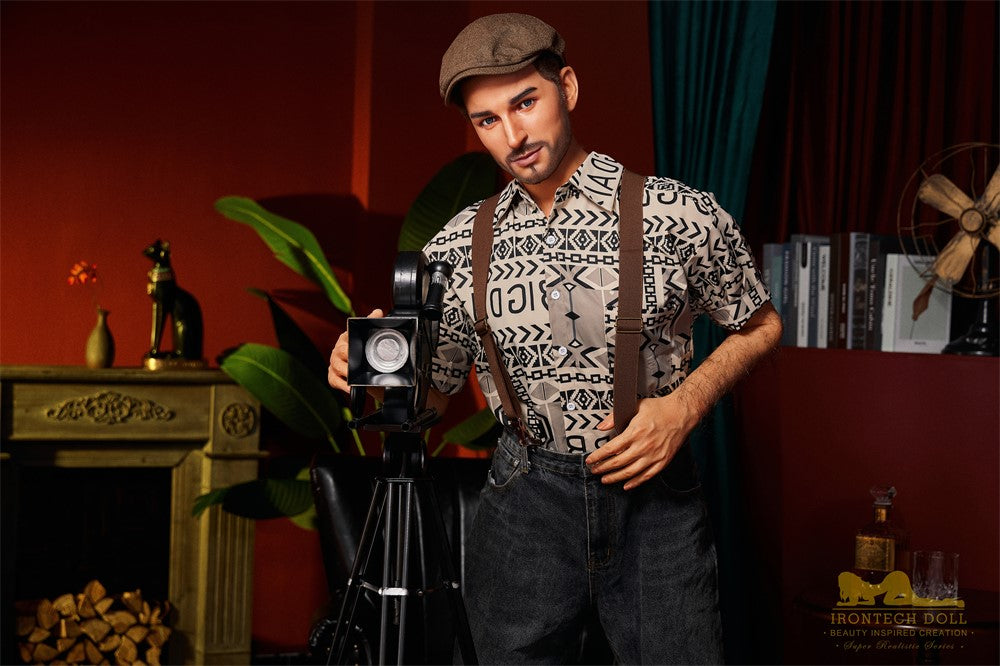 Antonio Manlig Sexdocka (Irontech Doll 170cm M3 Silikon)