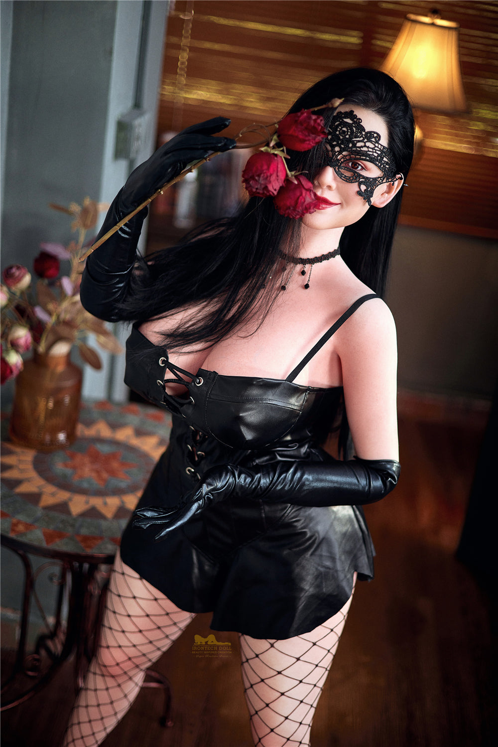 Ruusu seksinukke (Irontech Doll 162 cm J-cup S3 silikoni)