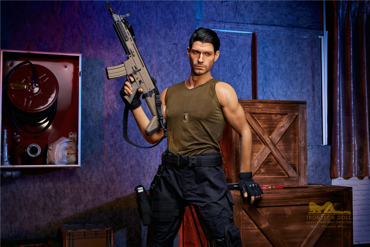 Thomas -uros seksinukke (Irontech Doll 176 cm m5 silikoni)