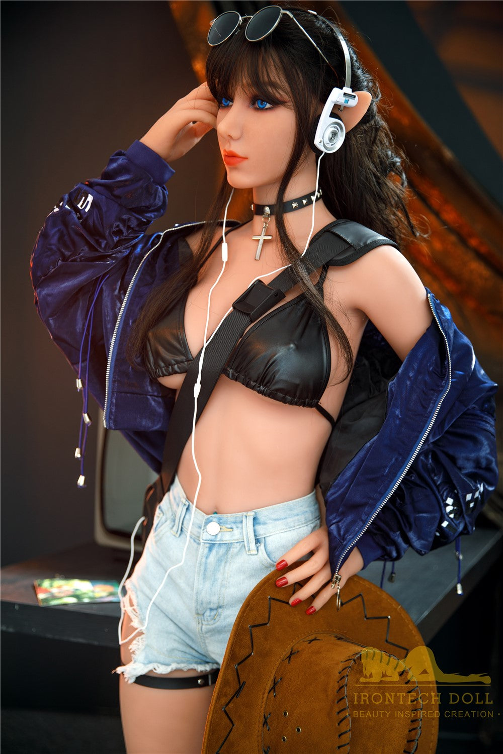 Scarlet Elf Sexdocka (Irontech Doll 167cm F-Kupa #93 TPE)