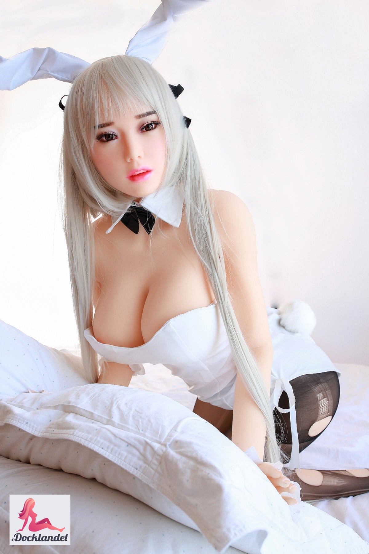Isabella - a white sex doll (DX Value 148m Ecup Tpe)