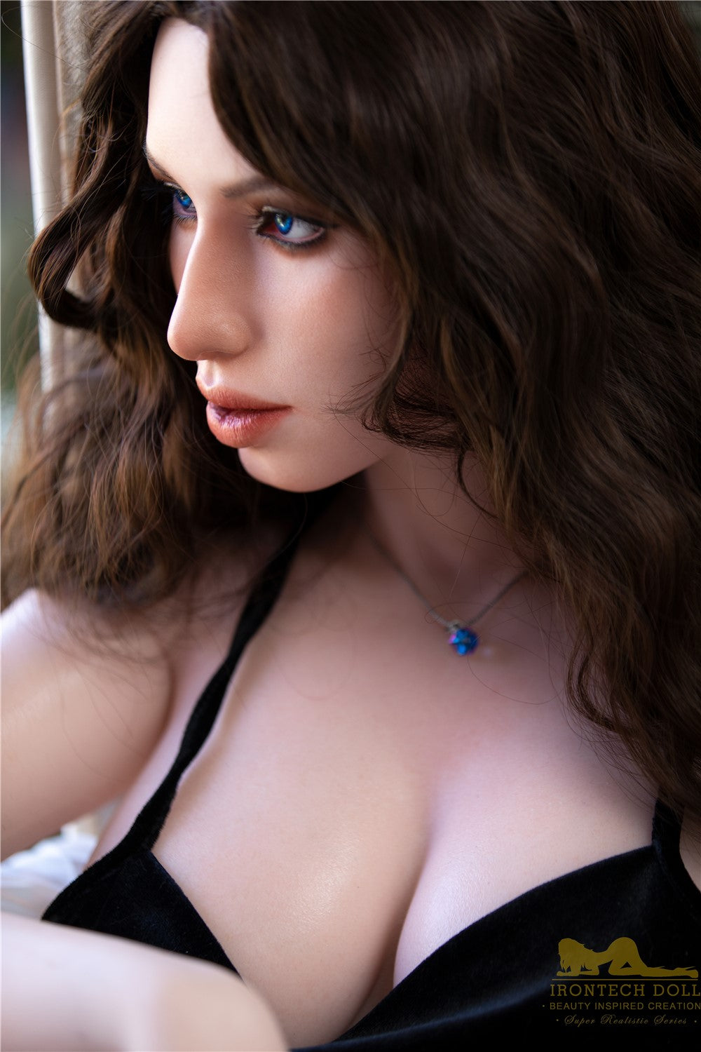 Esmeralda seksinukke (Irontech Doll 166 cm C-cup P28 silikoni)