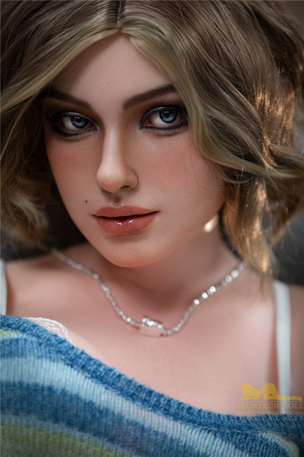 Lotta seksinukke (Irontech Doll 152cm A-cup S17 silikoni)