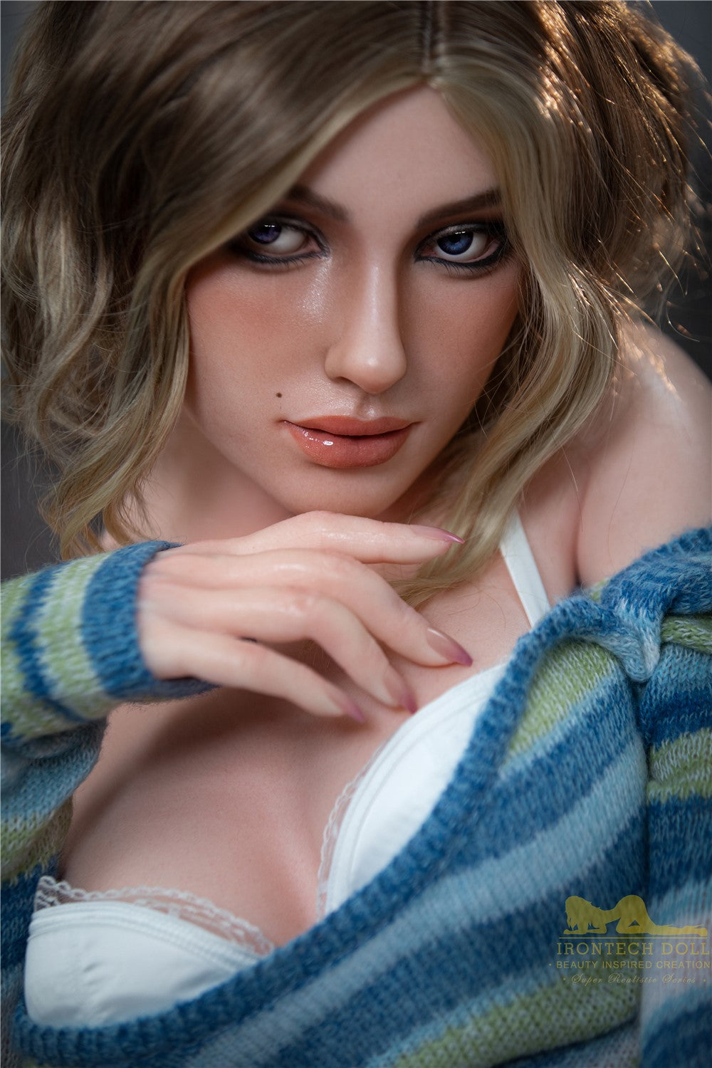 Lotta seksinukke (Irontech Doll 152cm A-cup S17 silikoni)