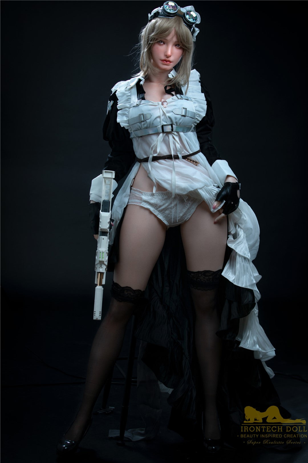 Cynthia Sexdocka (Irontech Doll 165cm F-Kupa S15 Silikon)