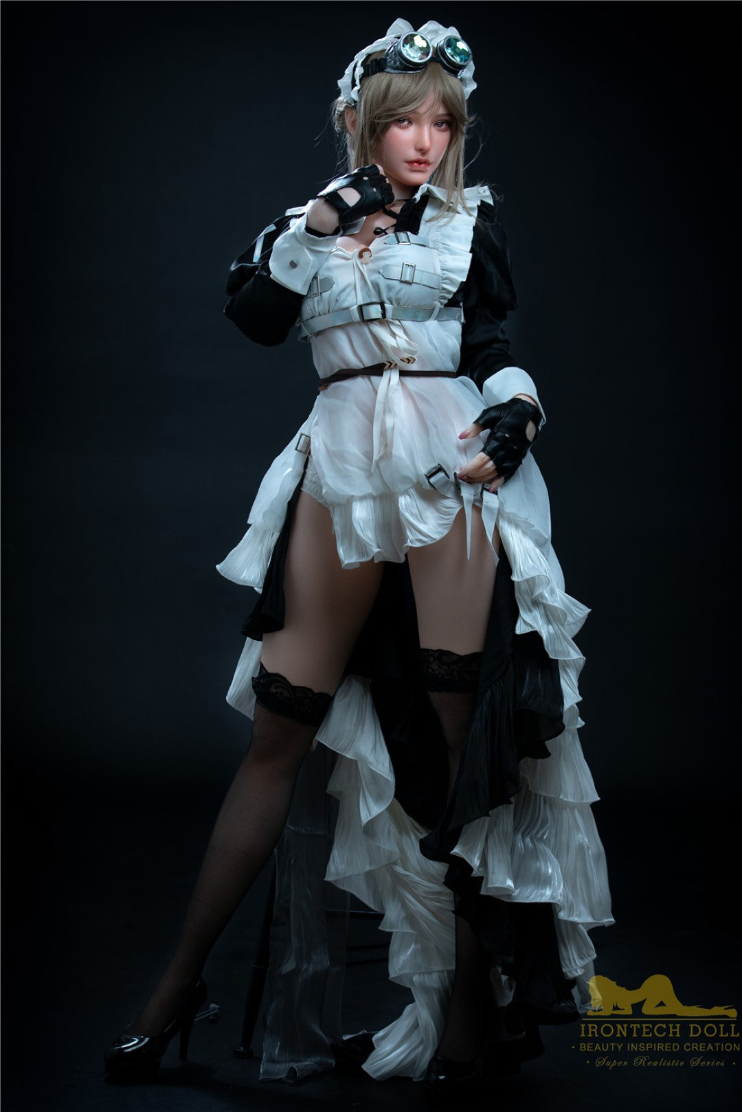 Cynthia Sexdocka (Irontech Doll 165cm F-Kupa S15 Silikon)