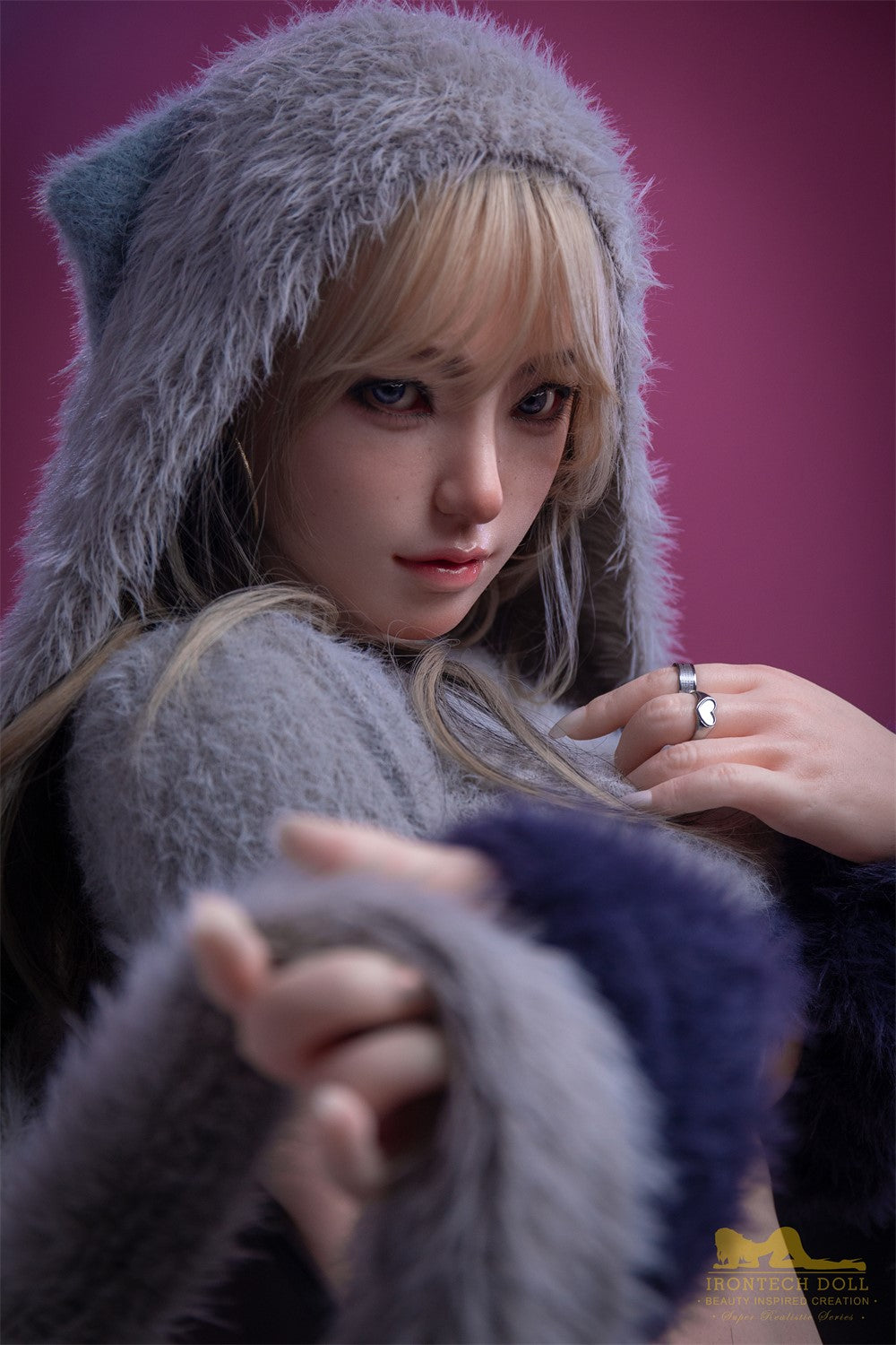 Miku seksinukke (Irontech Doll 164 cm E-cup S14 silikoni)