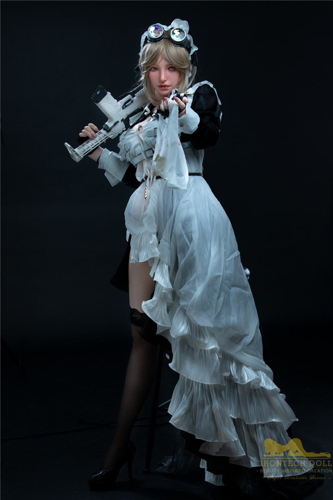 Cynthia Sexdocka (Irontech Doll 165cm F-Kupa S15 Silikon)