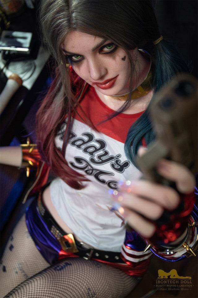 Harley seksinukke (Irontech Doll 166 cm B-cup S27 silikoni)