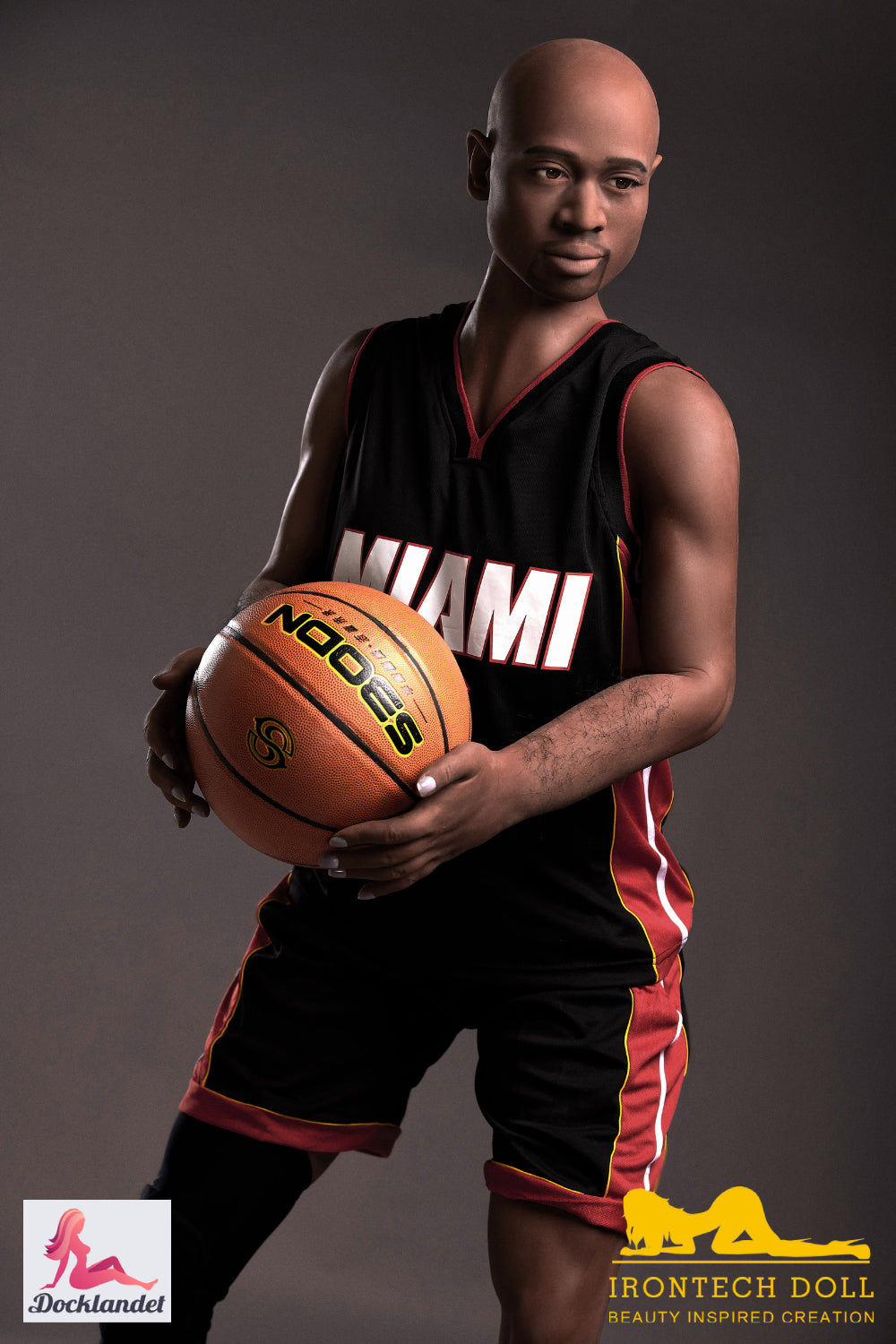 James -mies seksinukke (Irontech Doll 175cm #205 TPE)